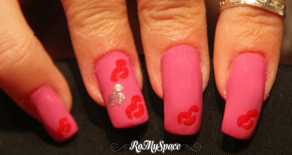 baci kiss bacio kisses nailart nails unghie nail art smalto rosa pink san valentino valentine romyspace  copia