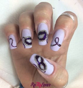 Carnevale nail art