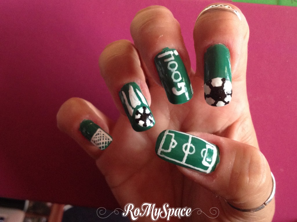 Soccer Nail Art Inspiration - wide 6