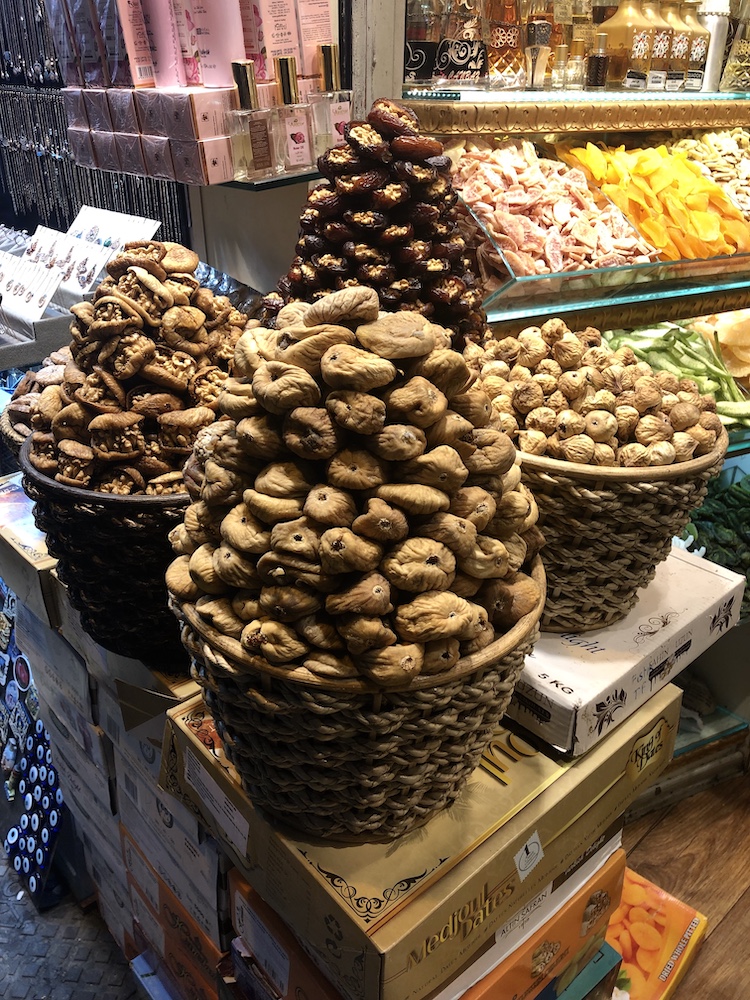 prodotti tipici al grand bazaar di istanbul